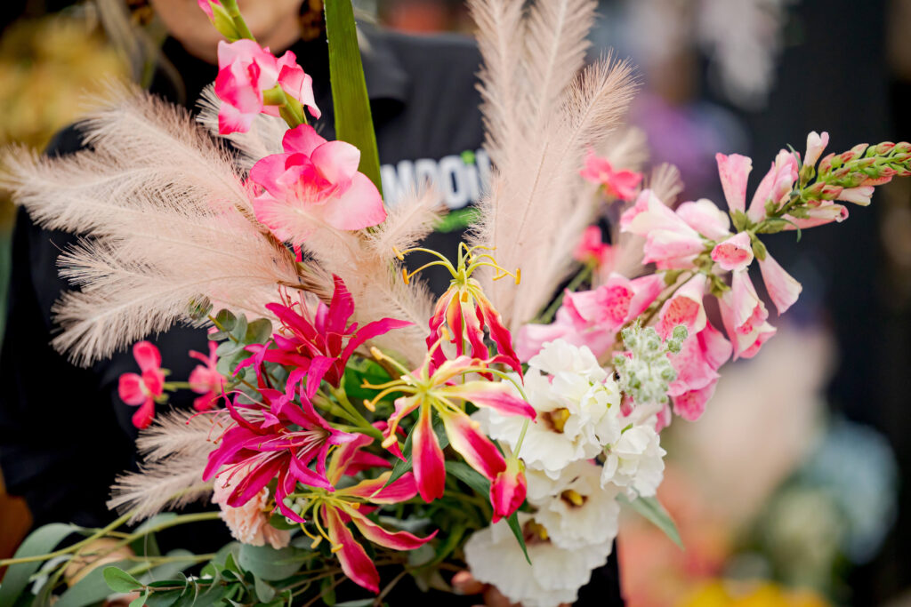 Moederdag cadeau tips roze fleurig